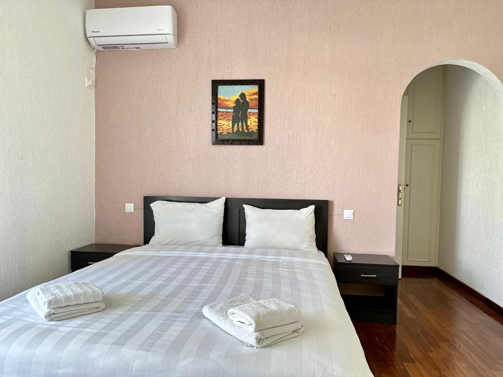 Glyfada Grand Residence Atene Esterno foto