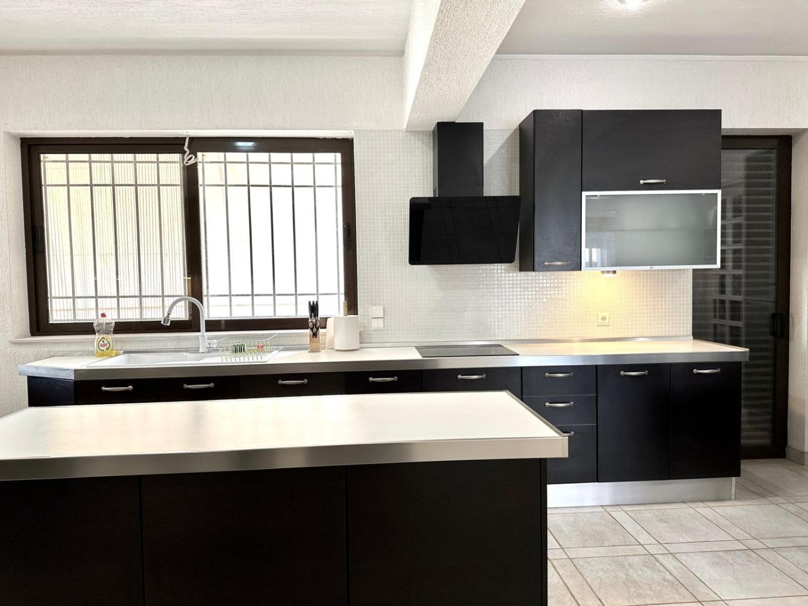 Glyfada Grand Residence Atene Esterno foto